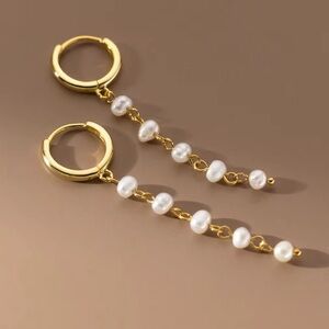 Anthropologie Gold Freshwater Pearl Earrings